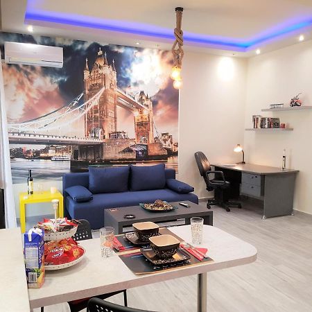 Betty'S Central Suite Alexandroupoli Bagian luar foto