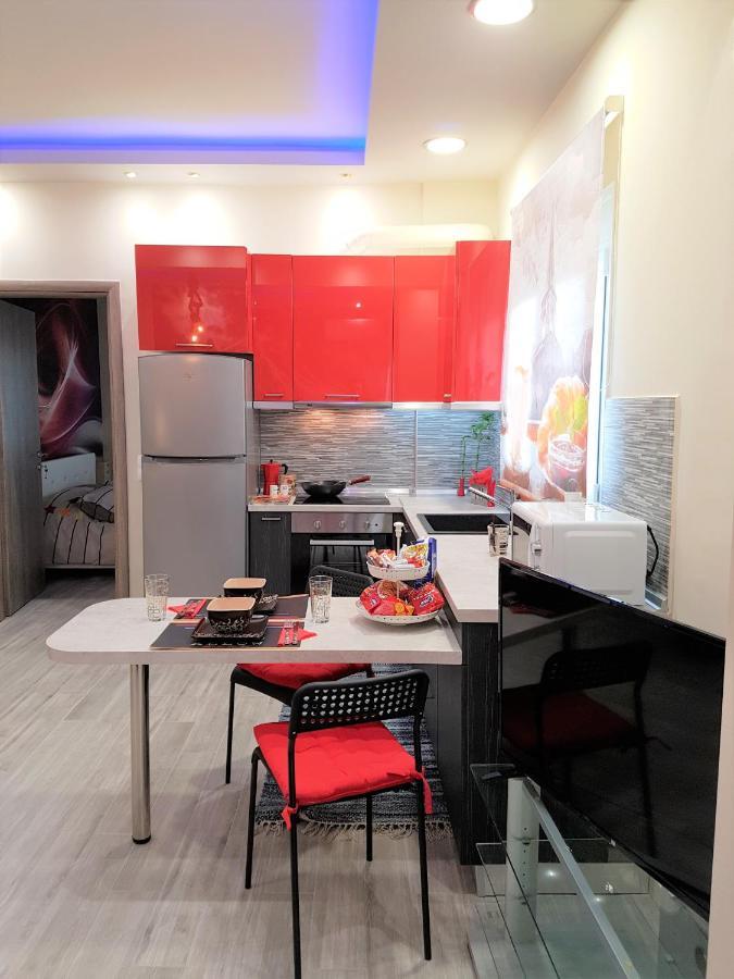 Betty'S Central Suite Alexandroupoli Bagian luar foto