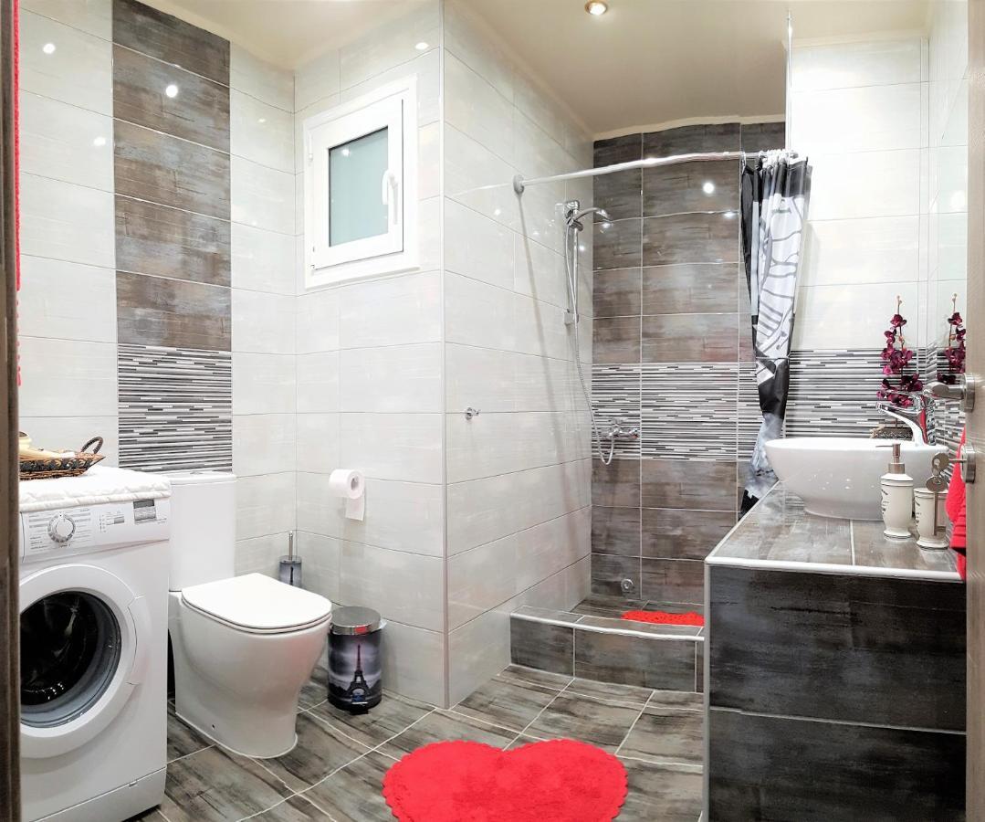 Betty'S Central Suite Alexandroupoli Bagian luar foto