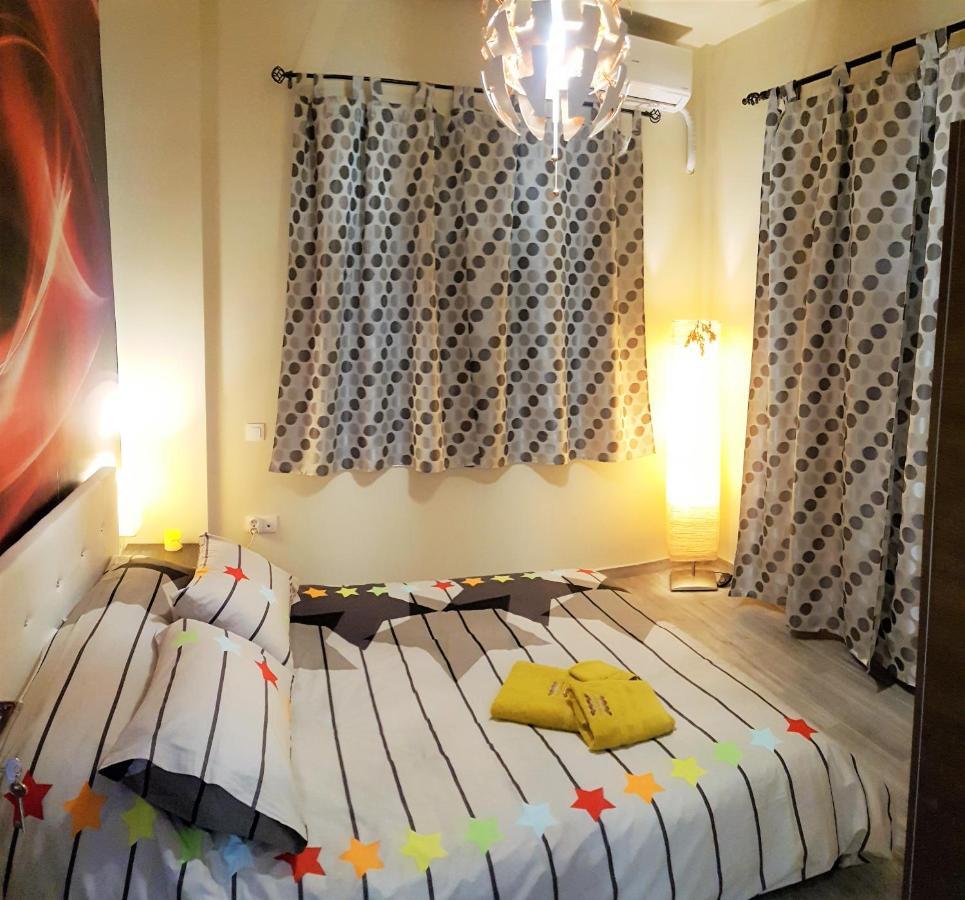 Betty'S Central Suite Alexandroupoli Bagian luar foto